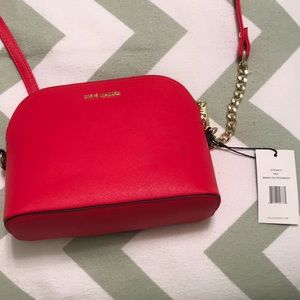Bmarilyn crossbody